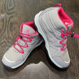 WATERPROOF Kamik Kids' Gray and Pink High-Top Sneakers/Snow shoes - size 5